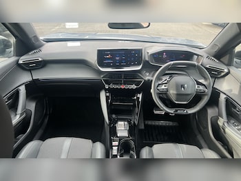 Used Peugeot 2008 2025 for sale - 76043903: Photo 4