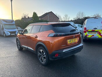 Used Peugeot 2008 2020 for sale - 77009429: Photo