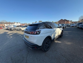 Used Peugeot 3008 2022 for sale - 77754938: Photo