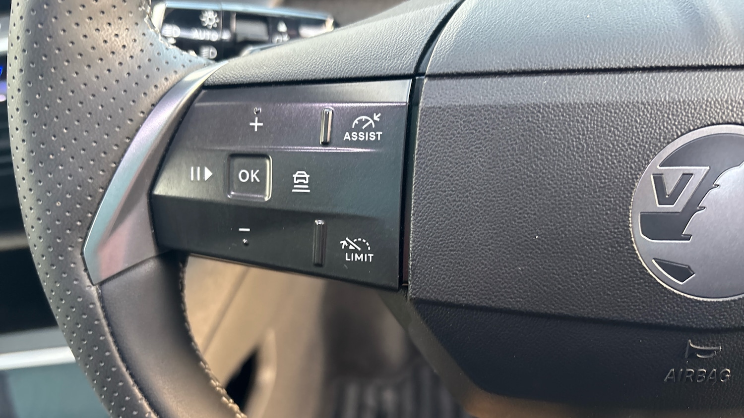 Used Vauxhall Grandland 2024 for sale - 76927474: Photo 24