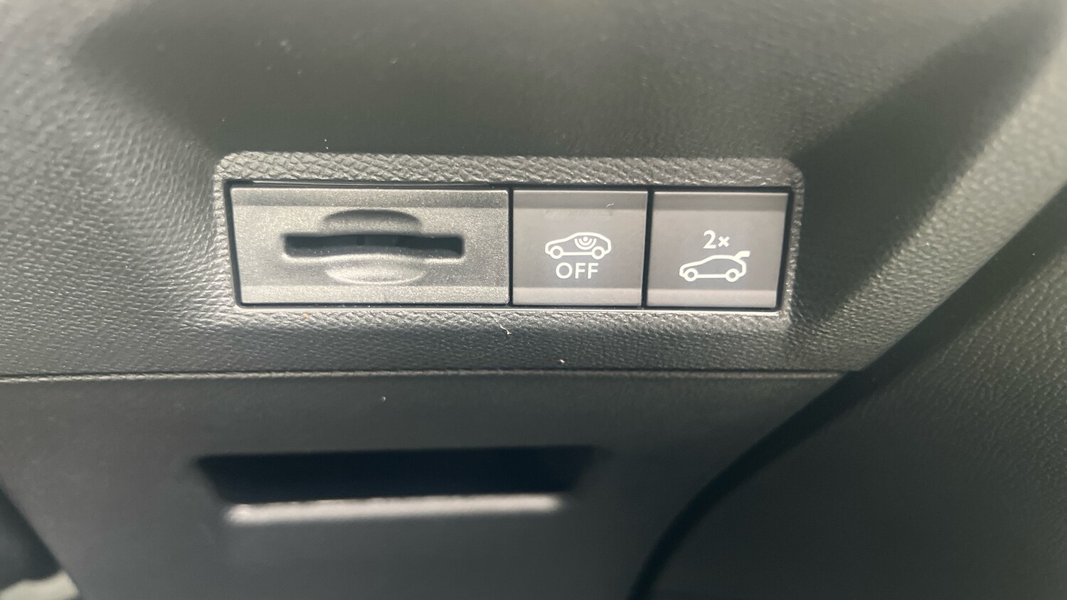 Vehicle 33