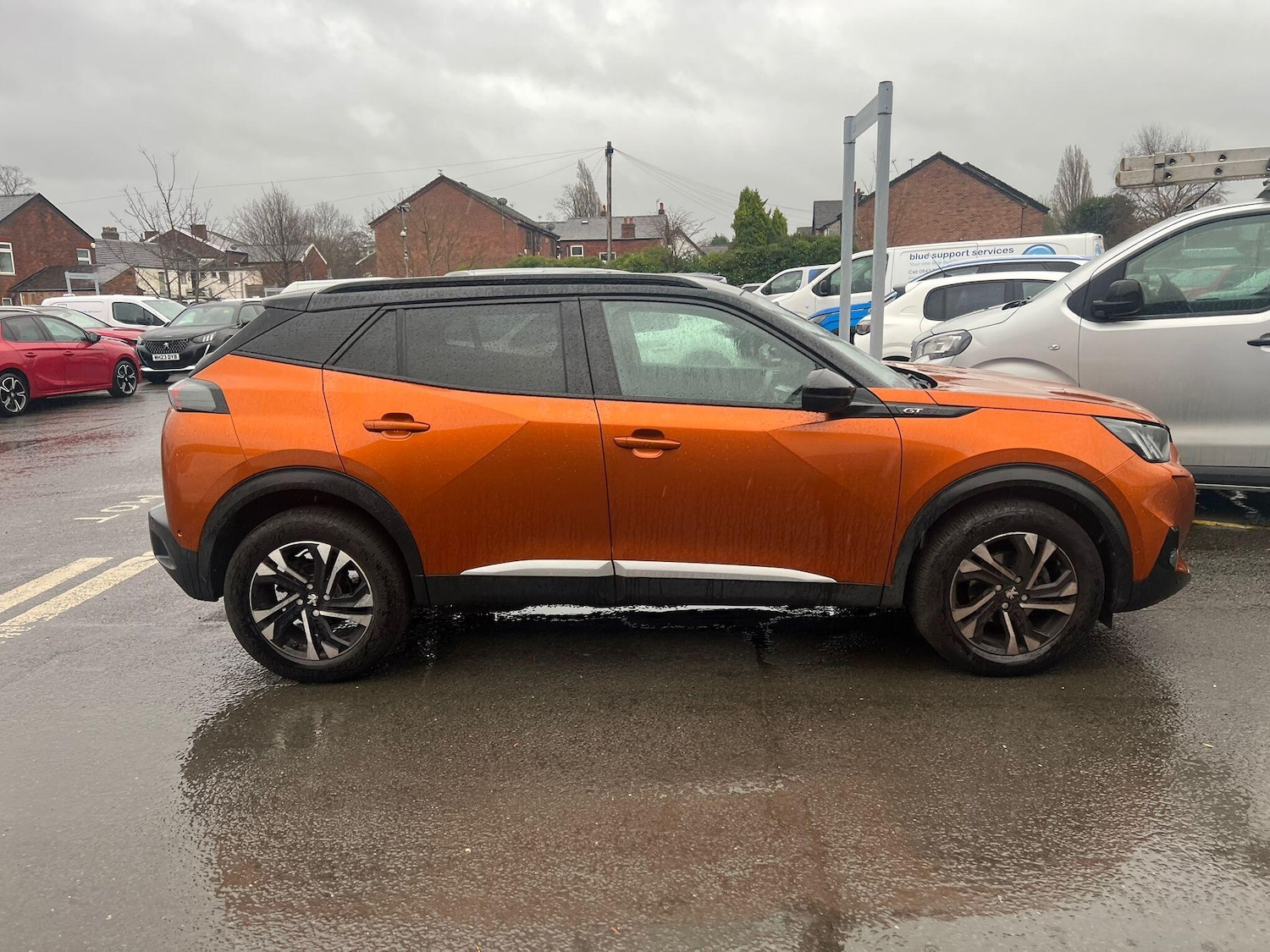 Used Peugeot 2008 2022 for sale - 77884350: Photo 4