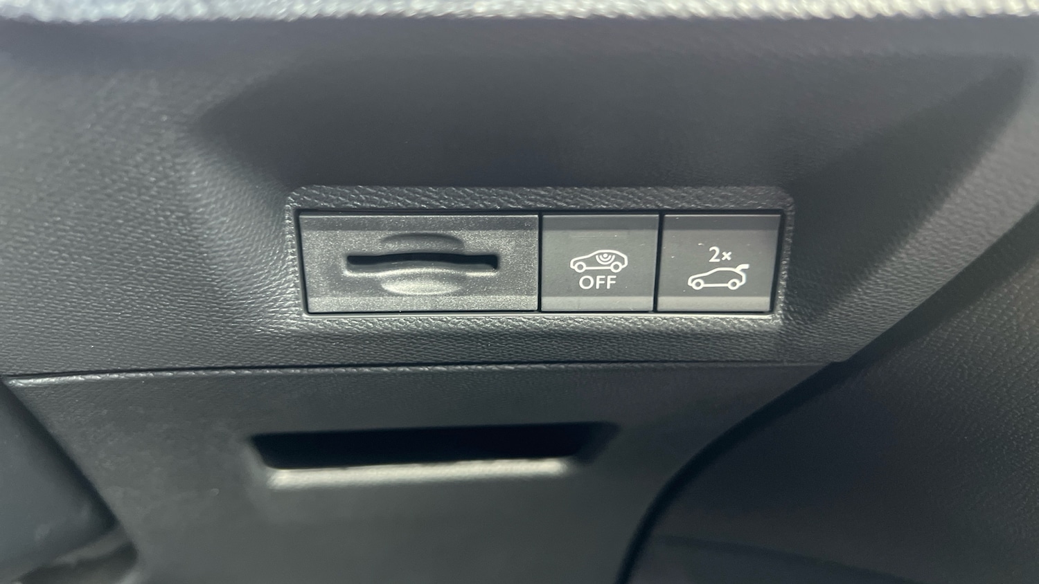 Vehicle 33