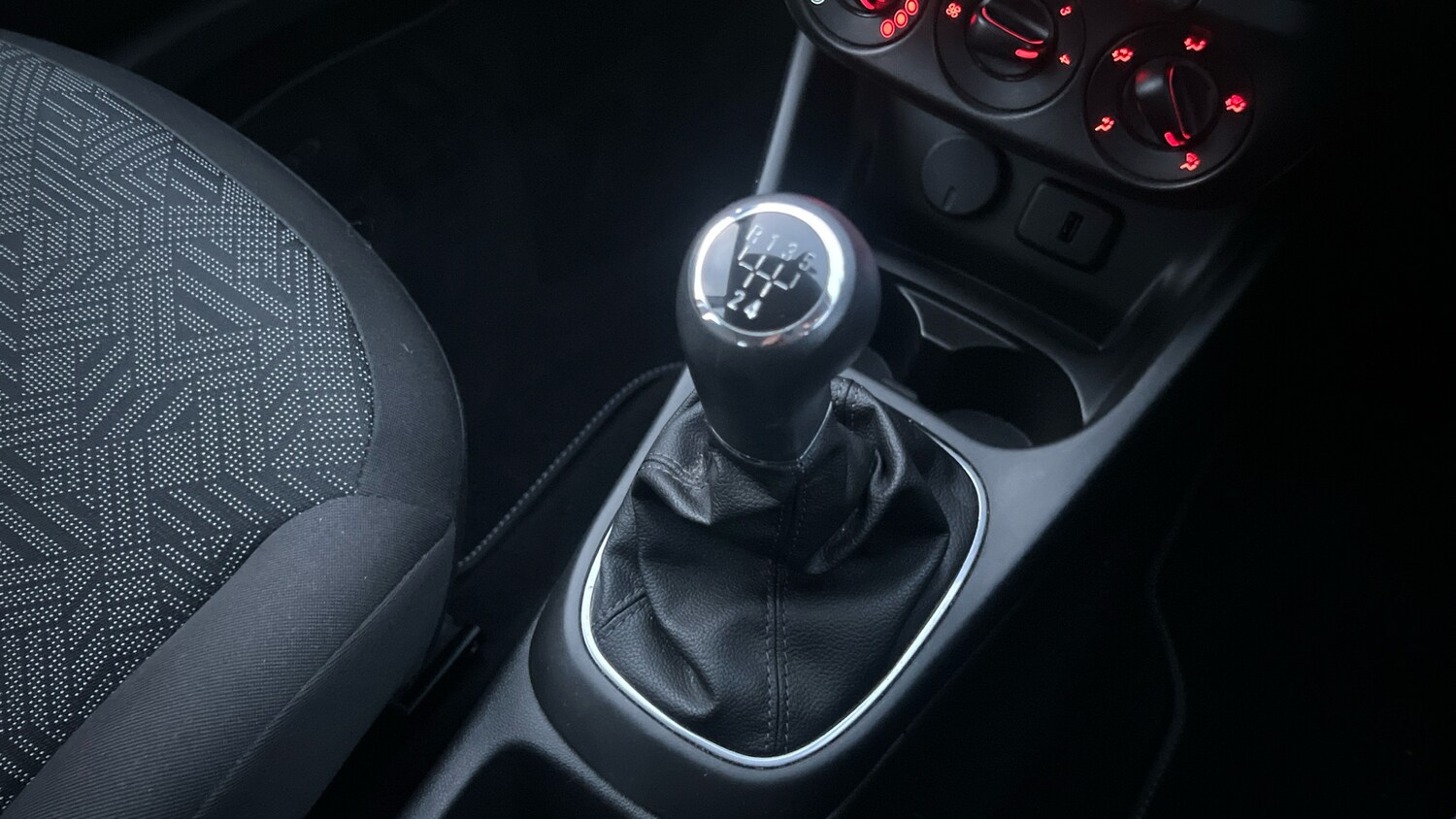 Used Vauxhall Corsa 2017 for sale - 76474389: Photo 20