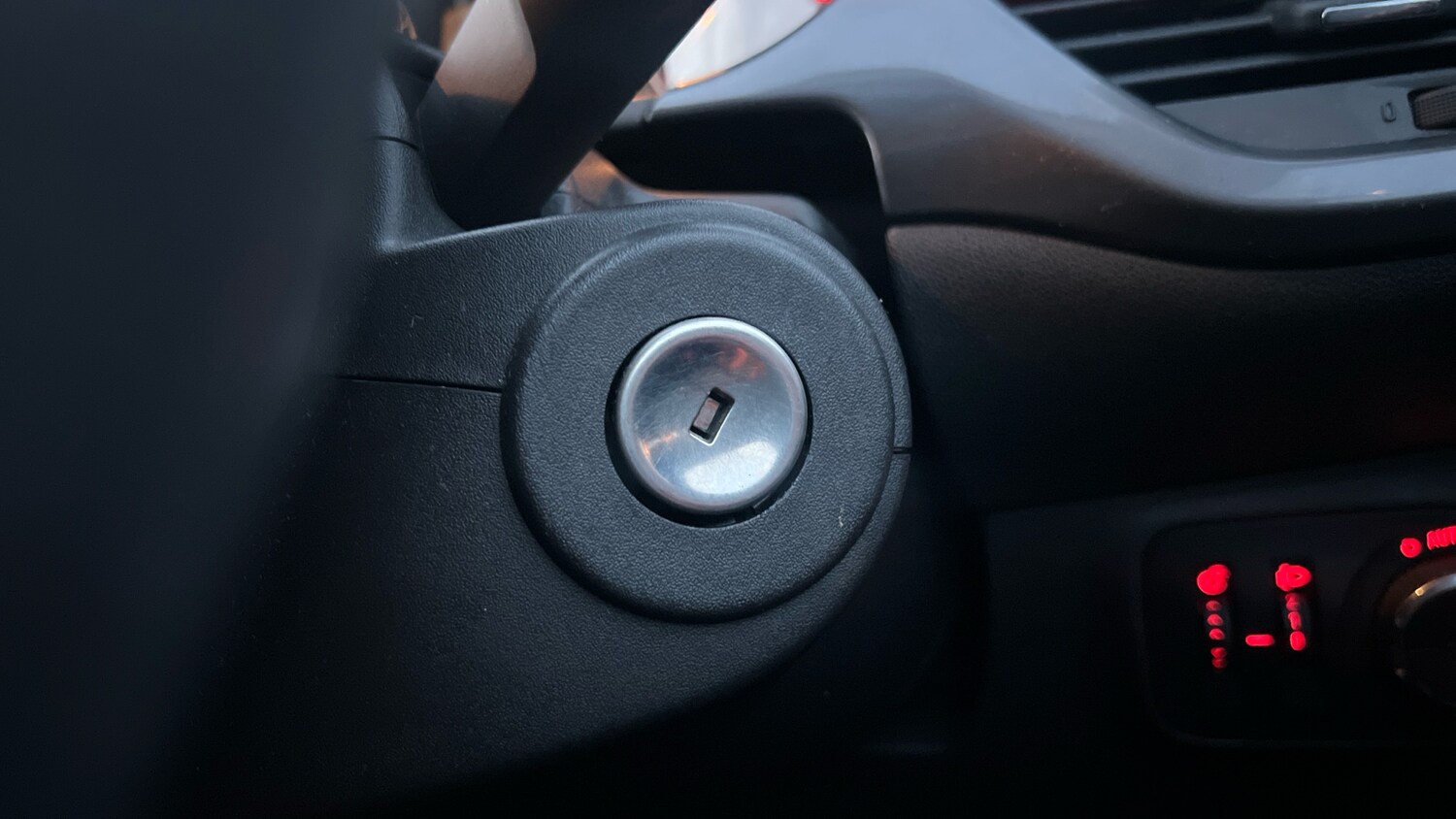 Used Vauxhall Corsa 2017 for sale - 76474389: Photo 33