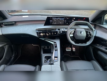 Used Peugeot 3008 2025 for sale - 76754116: Photo