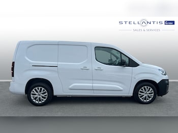 Used Citroen Berlingo 2024 for sale - 75312346: Photo