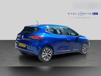 Used Renault Clio 2024 for sale - 79213466: Photo