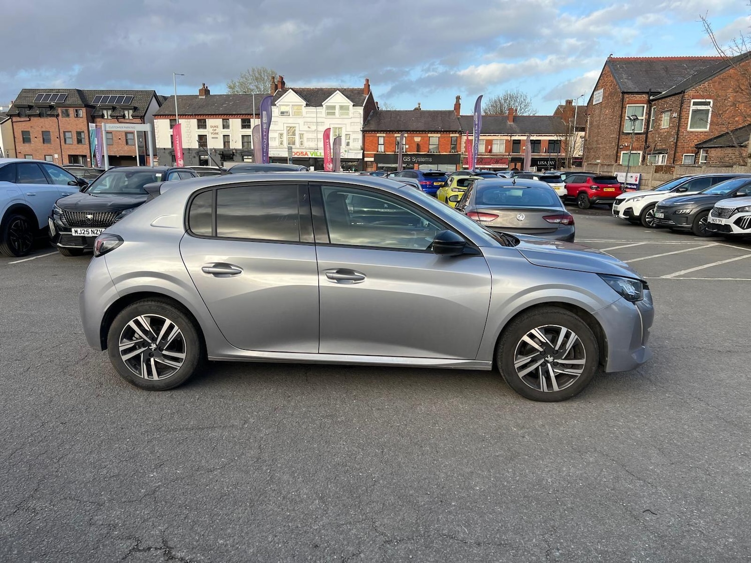 Used Peugeot 208 2023 for sale - 78063263: Photo 4