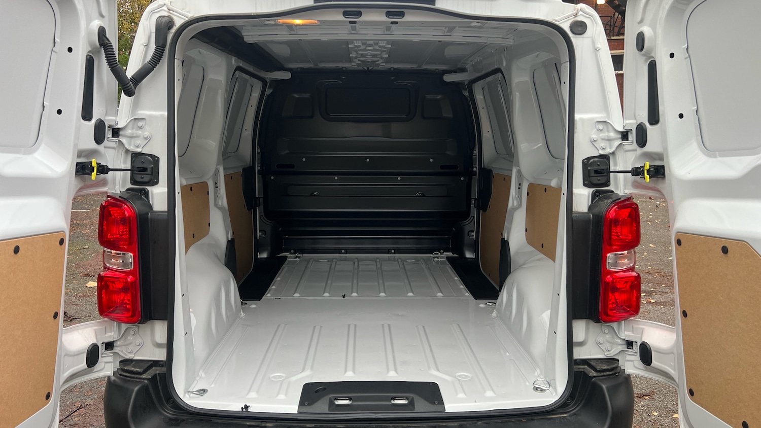 Used Citroen Dispatch 2024 for sale - 76754159: Photo 19