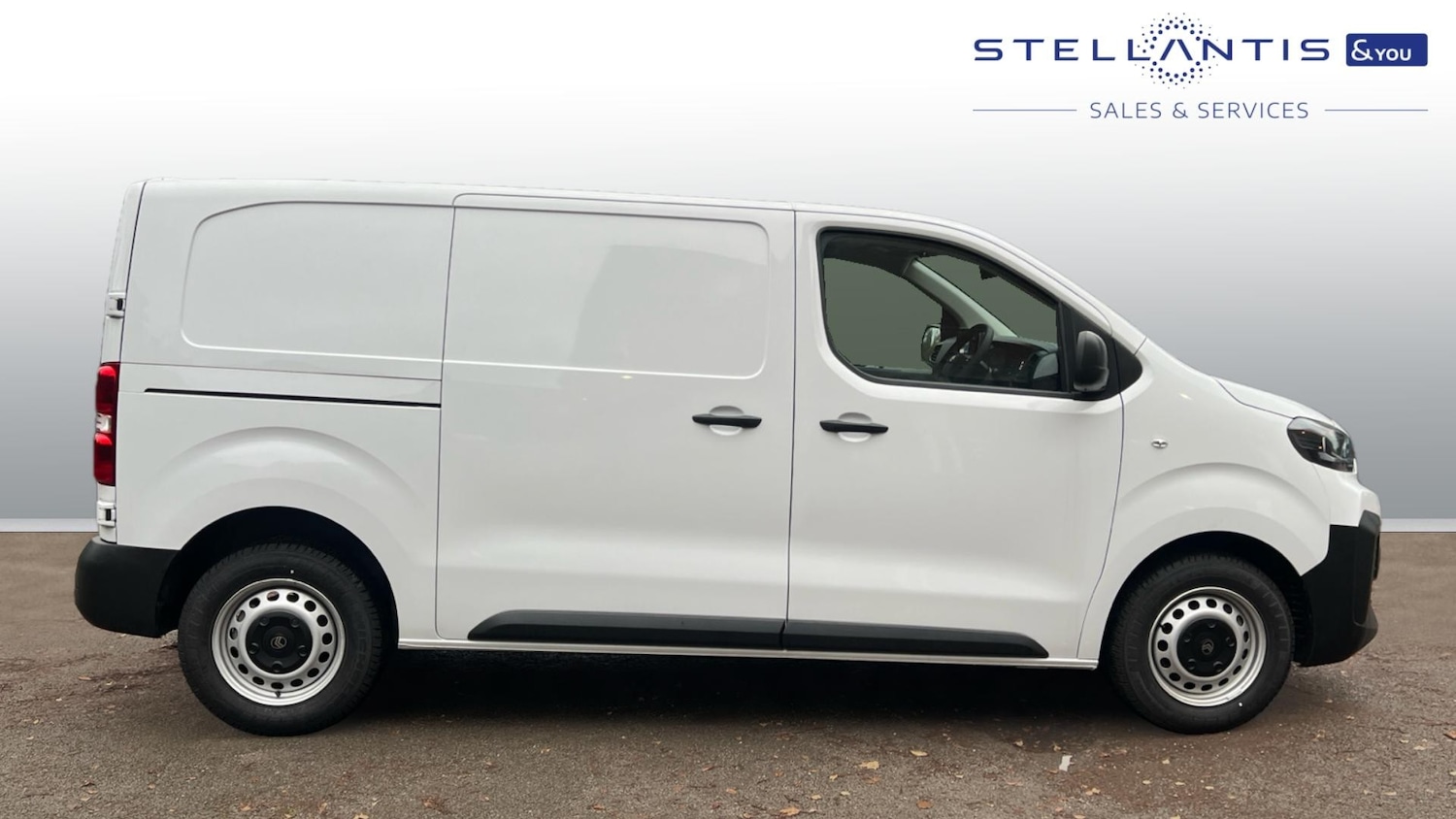 Used Citroen Dispatch 2024 for sale - 76754159: Photo 2