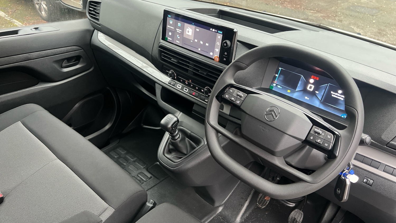 Used Citroen Dispatch 2024 for sale - 76754159: Photo 4