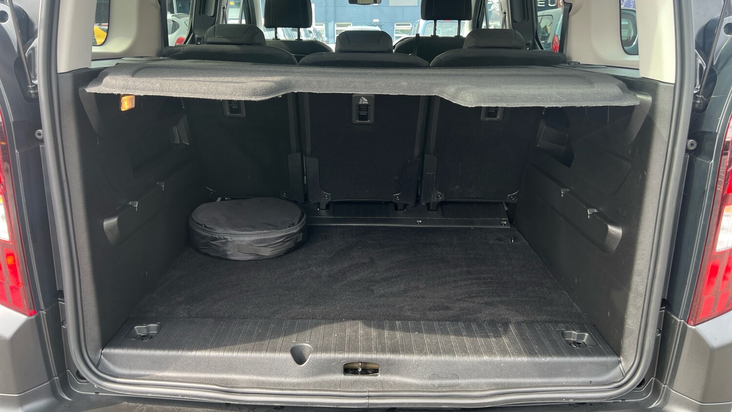 Vehicle 19