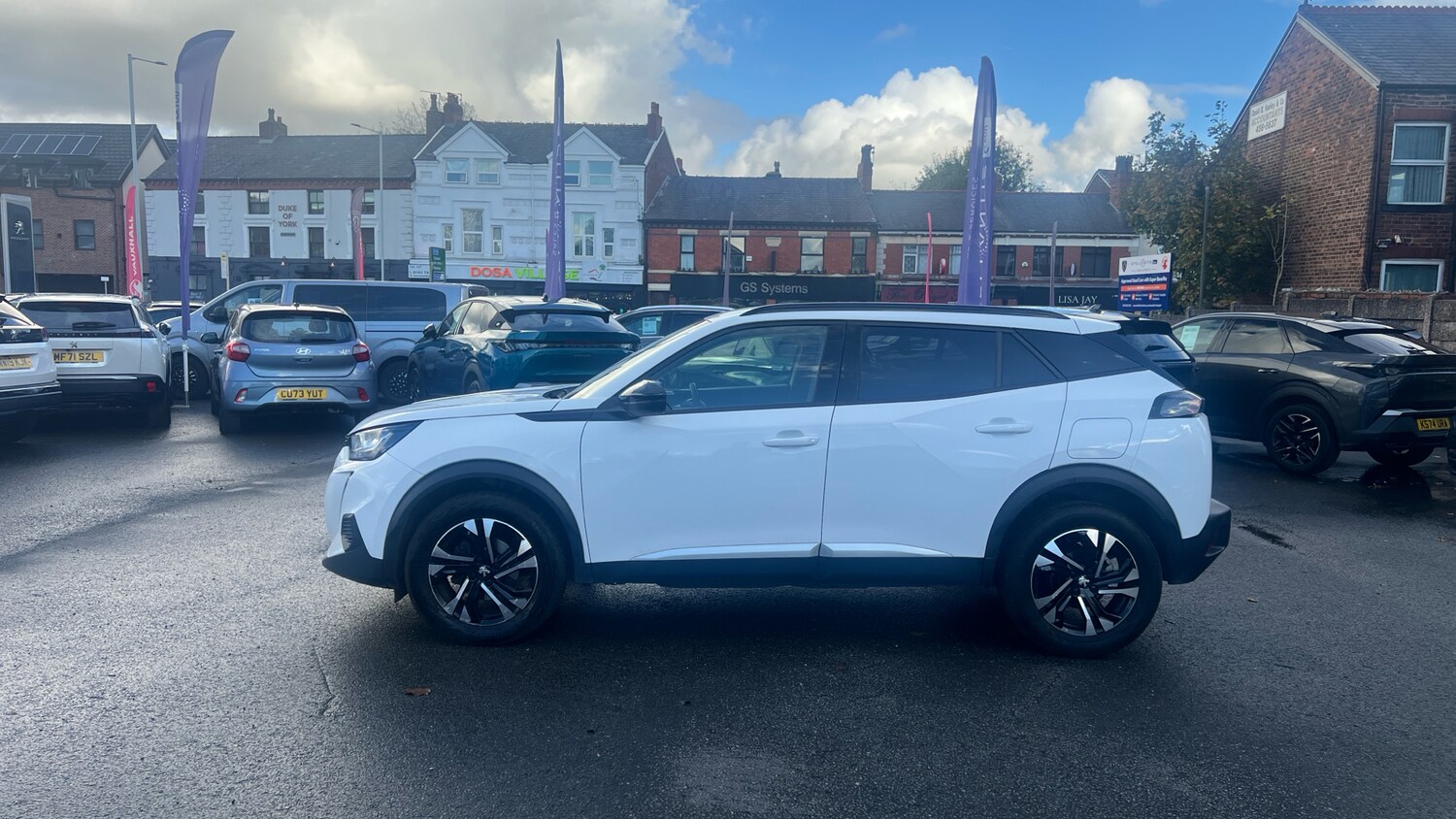 Used Peugeot 2008 2022 for sale - 76350352: Photo 6