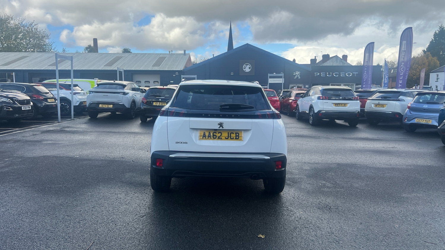 Used Peugeot 2008 2022 for sale - 76350352: Photo 9