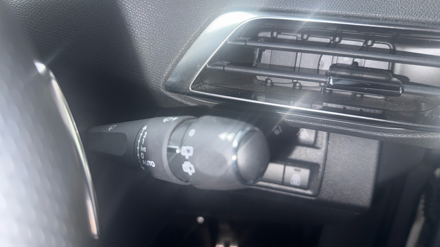 Used Peugeot 5008 2024 for sale - 77268741: Photo 29