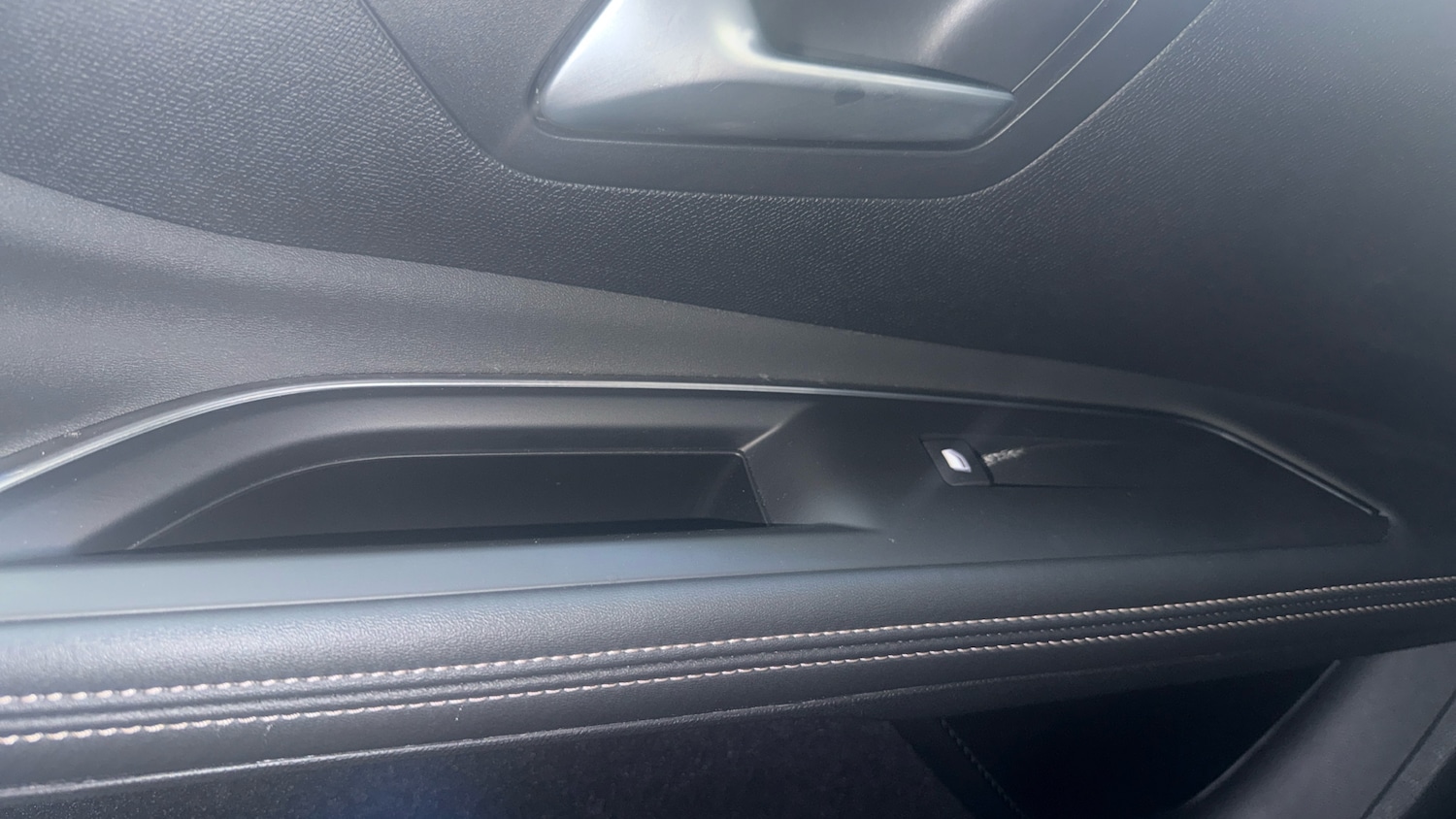 Used Peugeot 5008 2024 for sale - 77268741: Photo 42