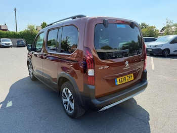 Used Peugeot Rifter 2019 for sale - 75624638: Photo