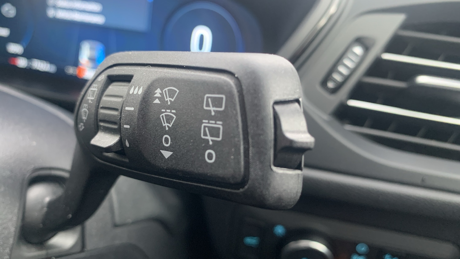 Used Ford Kuga 2024 for sale - 75867528: Photo 28