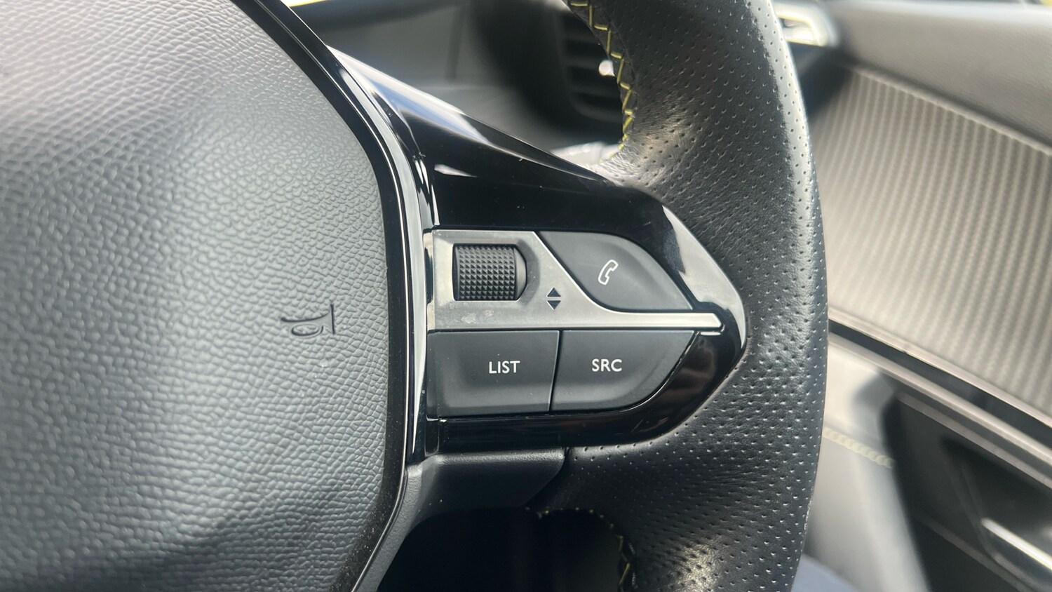 Used Peugeot 2008 2020 for sale - 75811300: Photo 24