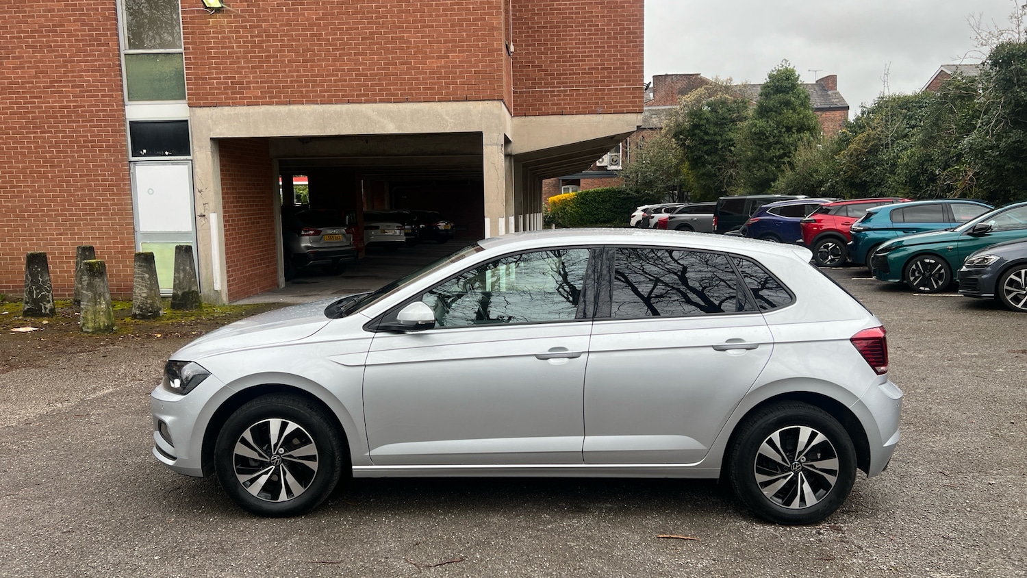 Used Volkswagen Polo 2021 for sale - 78035680: Photo 6