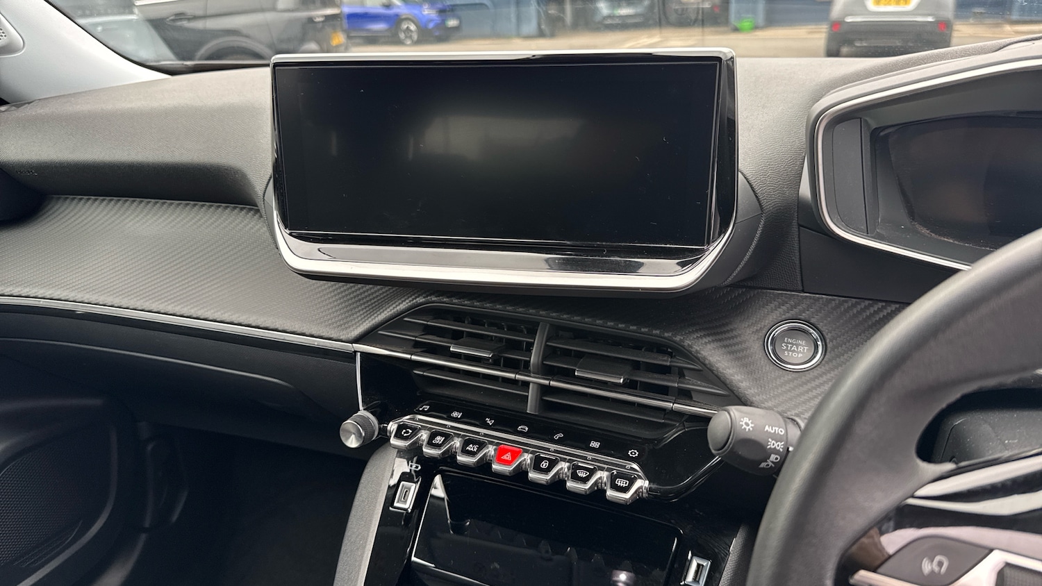 Used Peugeot 2008 2022 for sale - 76073709: Photo 10