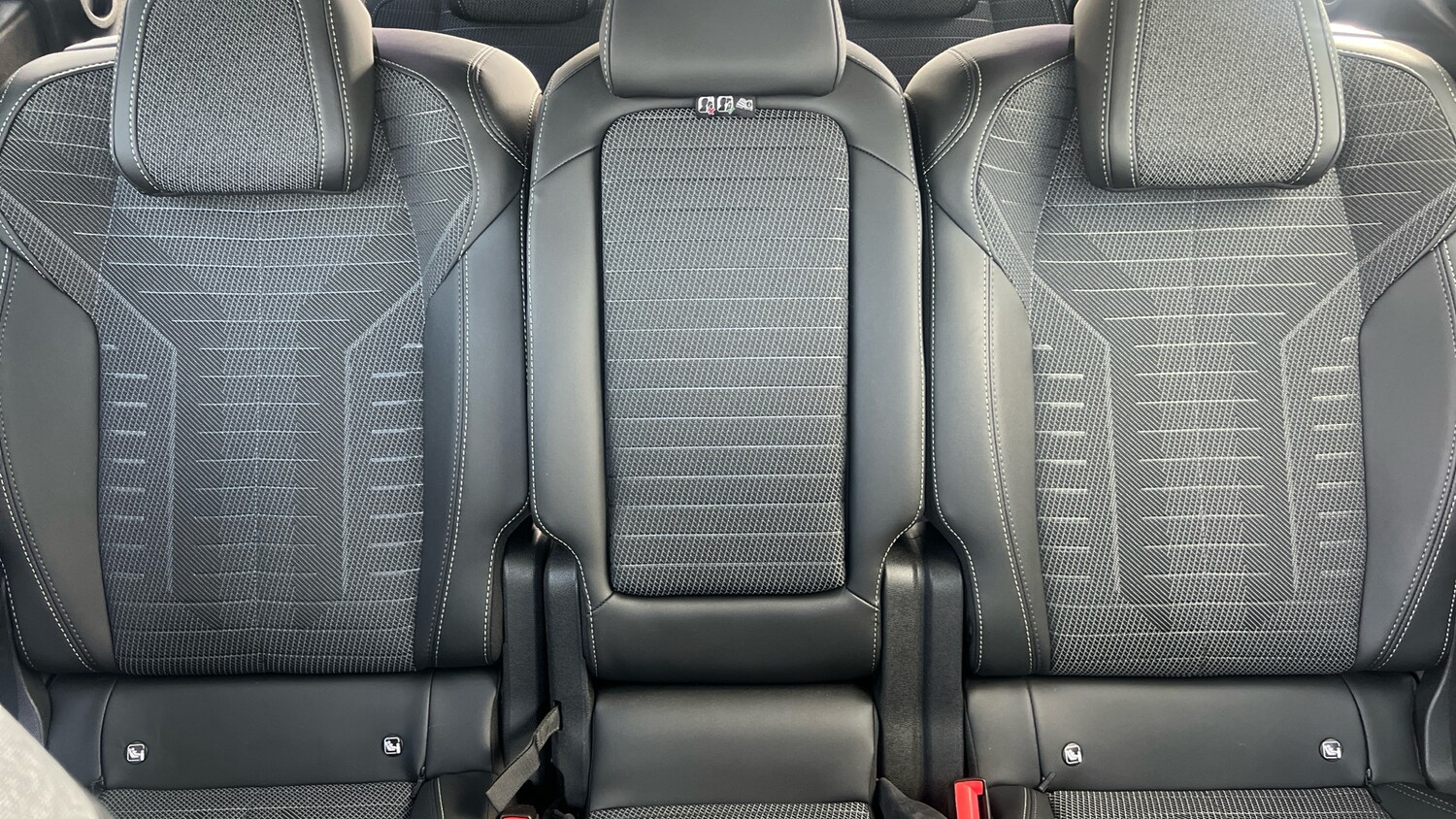 Used Peugeot 5008 2025 for sale - 76327687: Photo 25