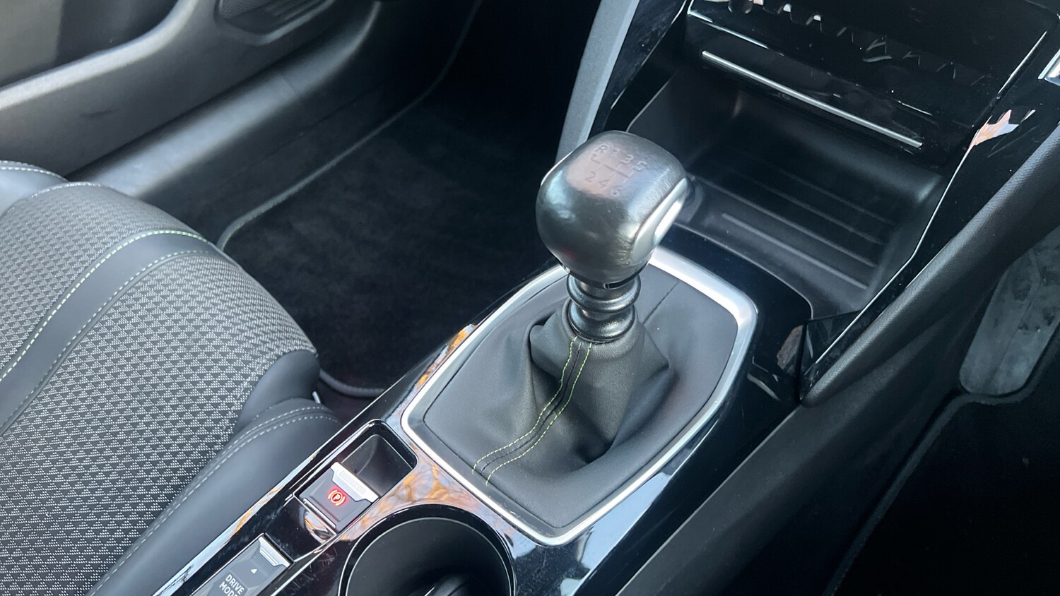 Used Peugeot 208 2022 for sale - 76647095: Photo 21