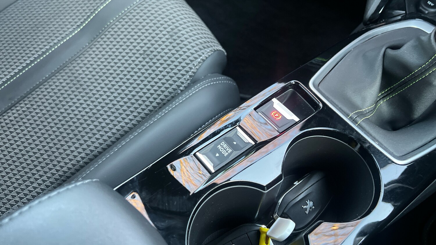 Used Peugeot 208 2022 for sale - 76647095: Photo 22