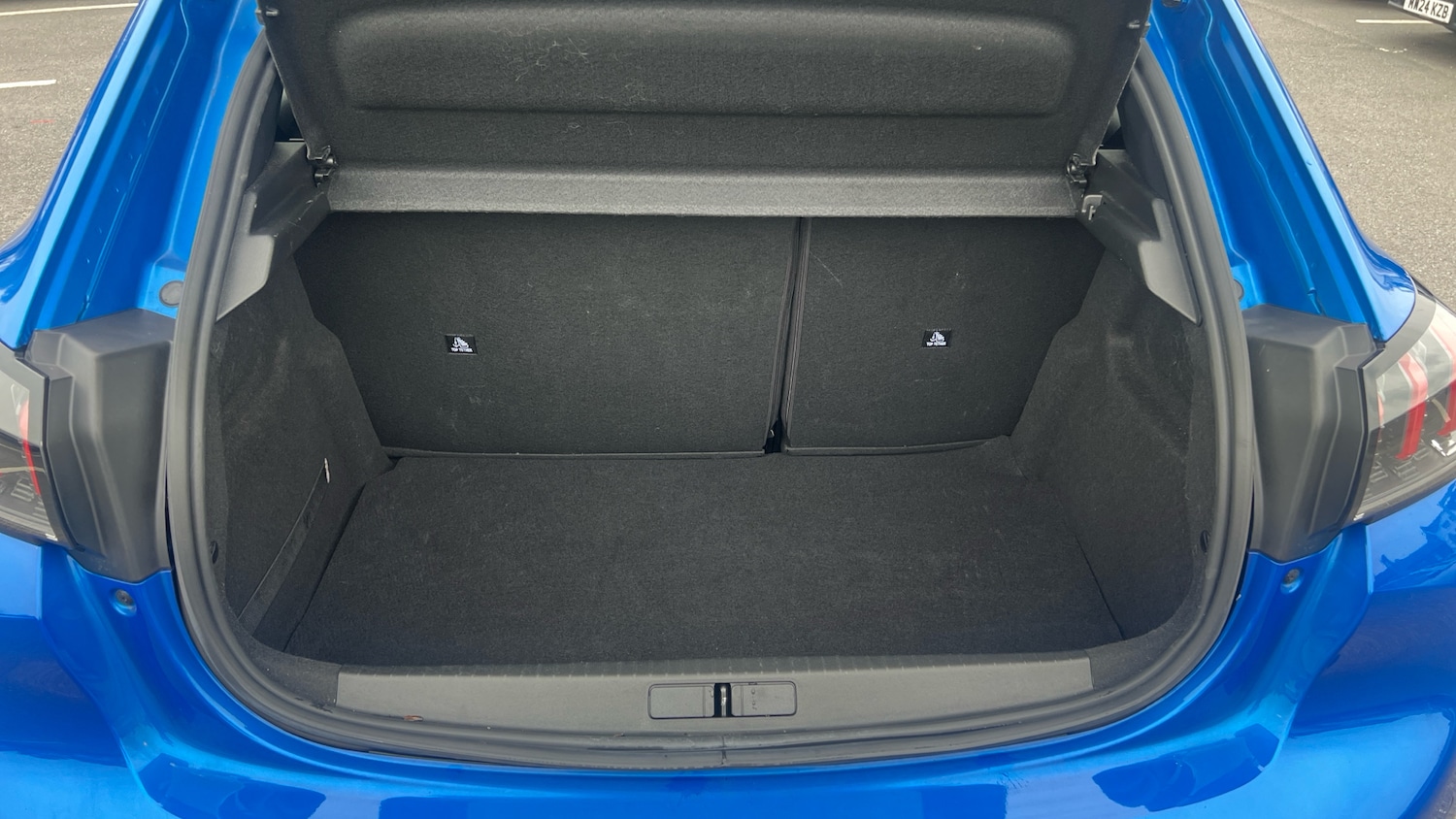 Used Peugeot 208 2023 for sale - 76061521: Photo 19