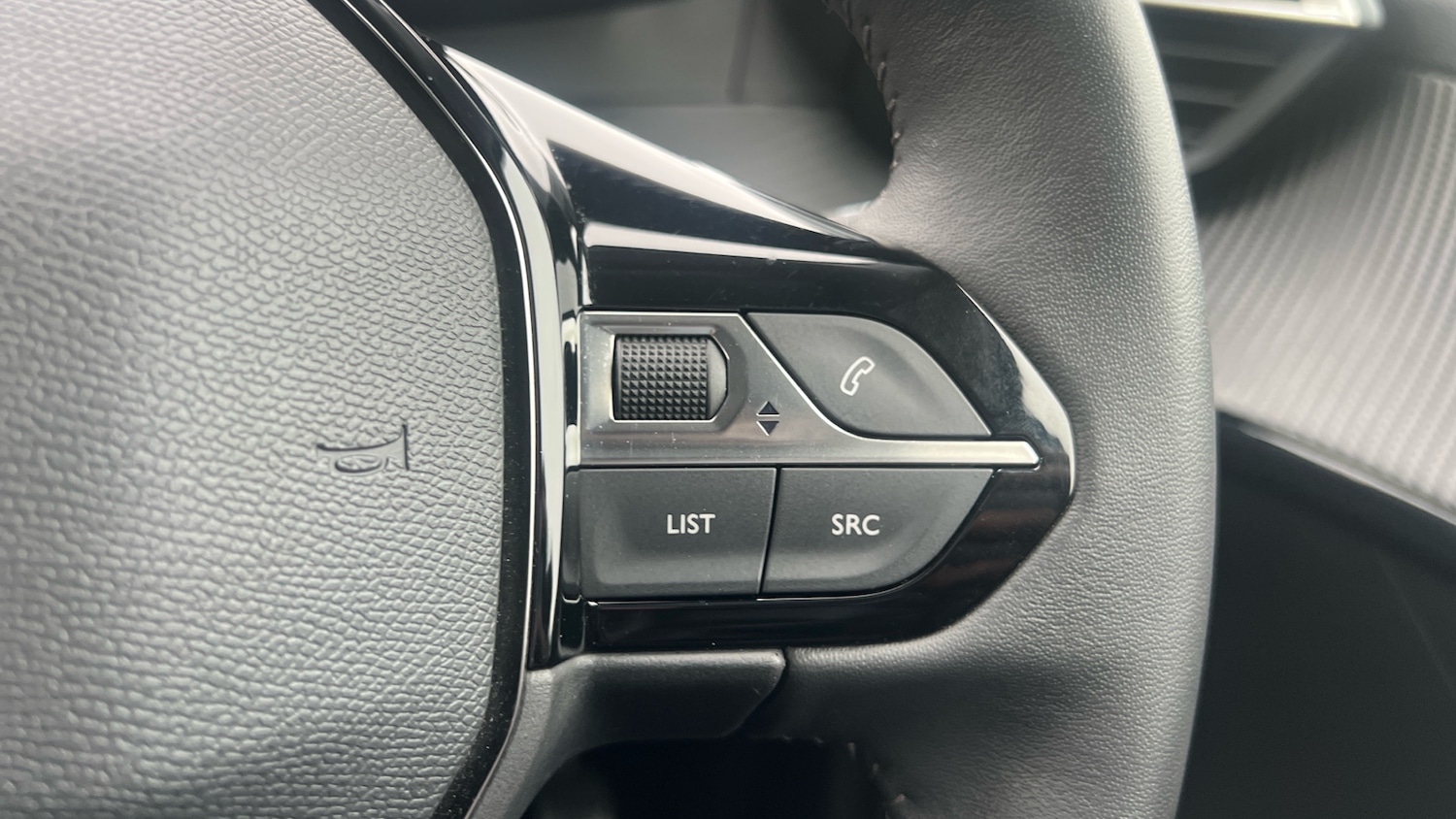 Used Peugeot 208 2023 for sale - 76061521: Photo 24