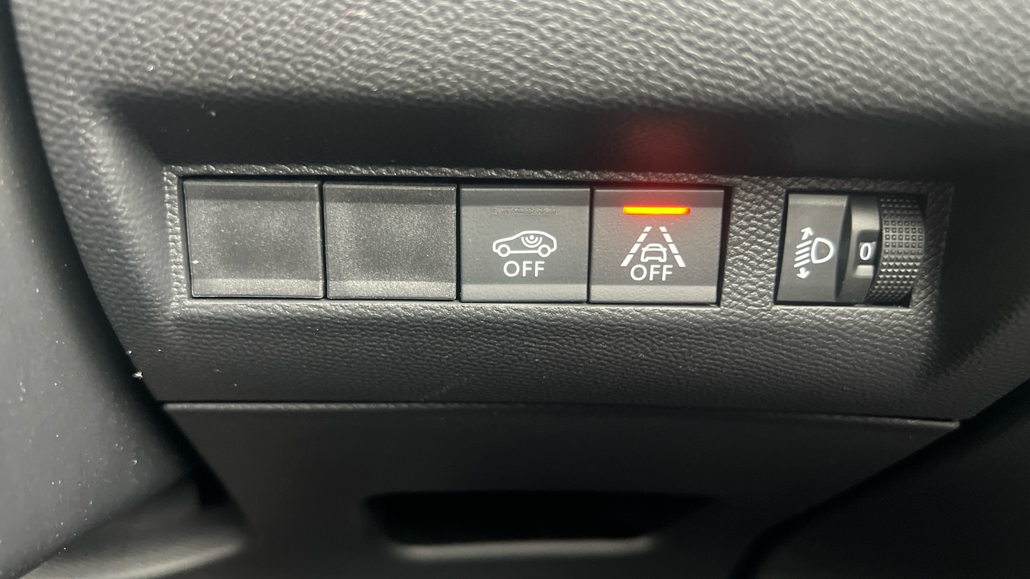 Used Peugeot 208 2023 for sale - 76061521: Photo 33