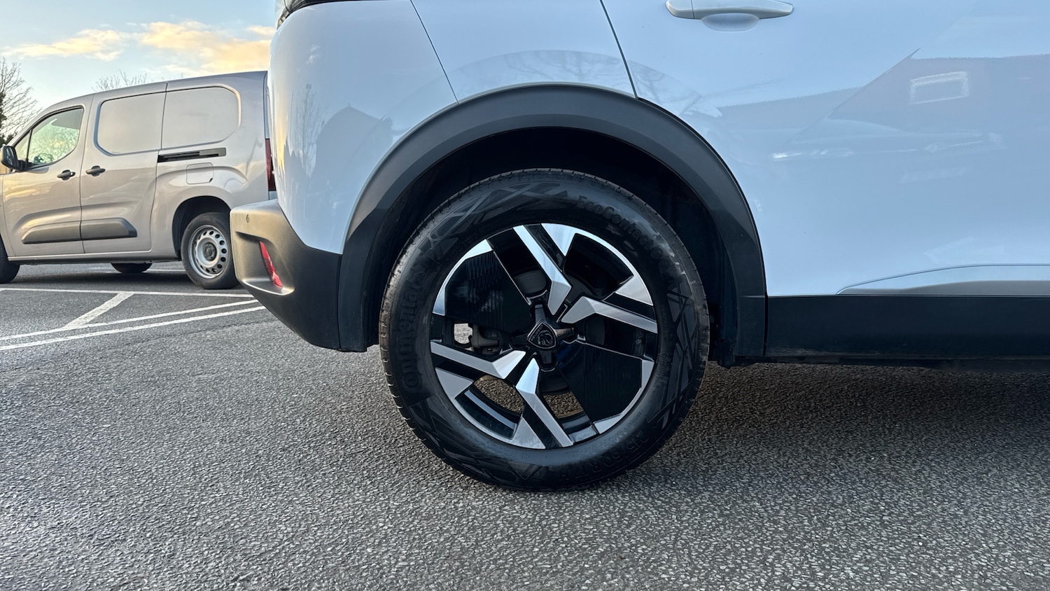 Used Peugeot 2008 2024 for sale - 76914375: Photo 17