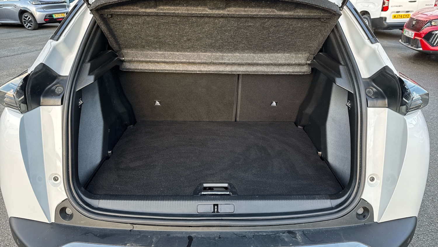 Used Peugeot 2008 2024 for sale - 76914375: Photo 20