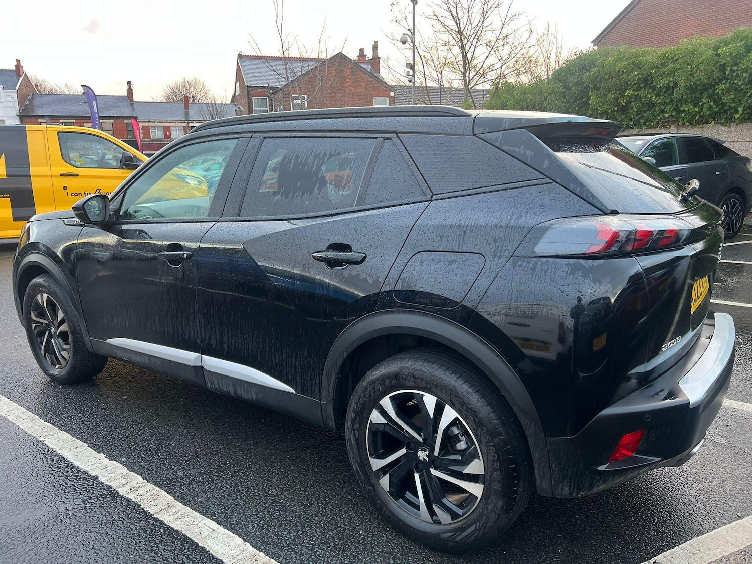 Used Peugeot 2008 2023 for sale - 77176151: Photo 3