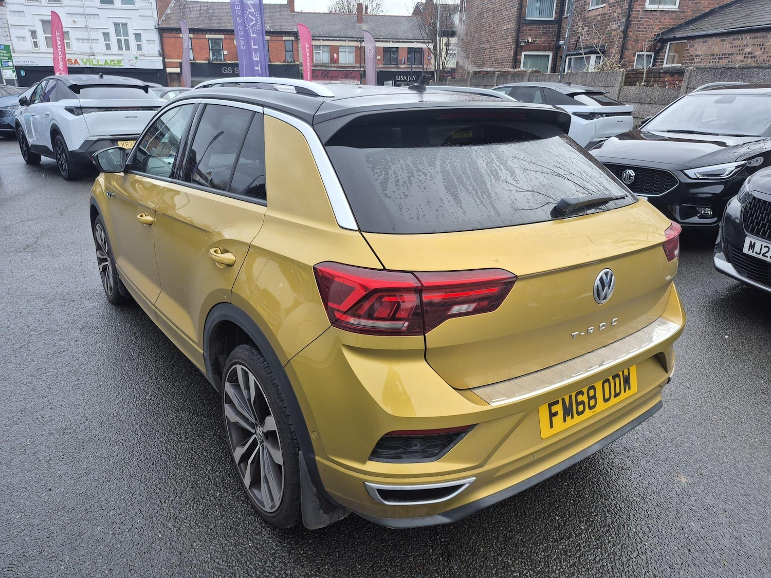 Used Volkswagen T-Roc 2019 for sale - 77192854: Photo 2