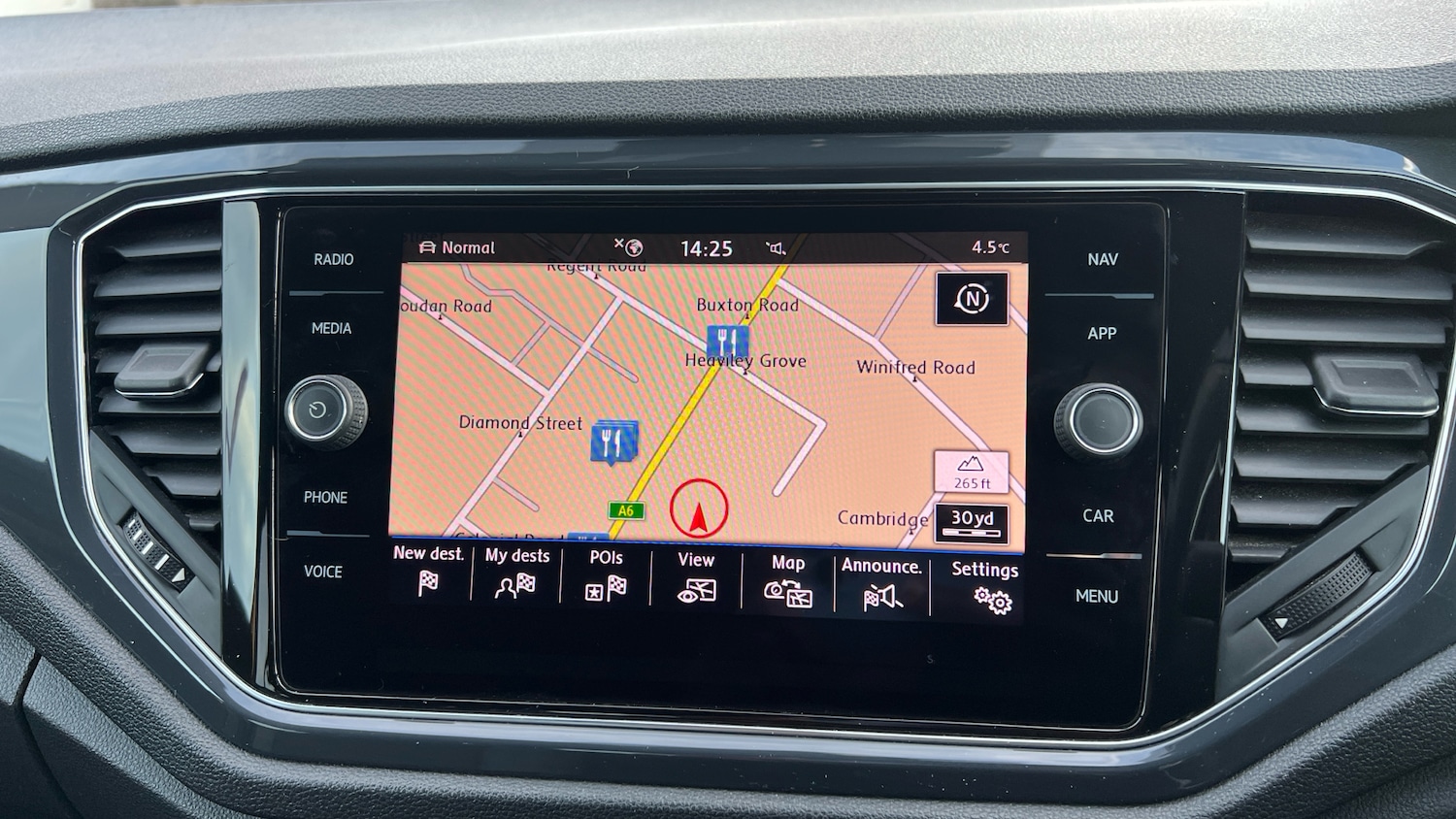 Used Volkswagen T-Roc 2019 for sale - 77192854: Photo 32