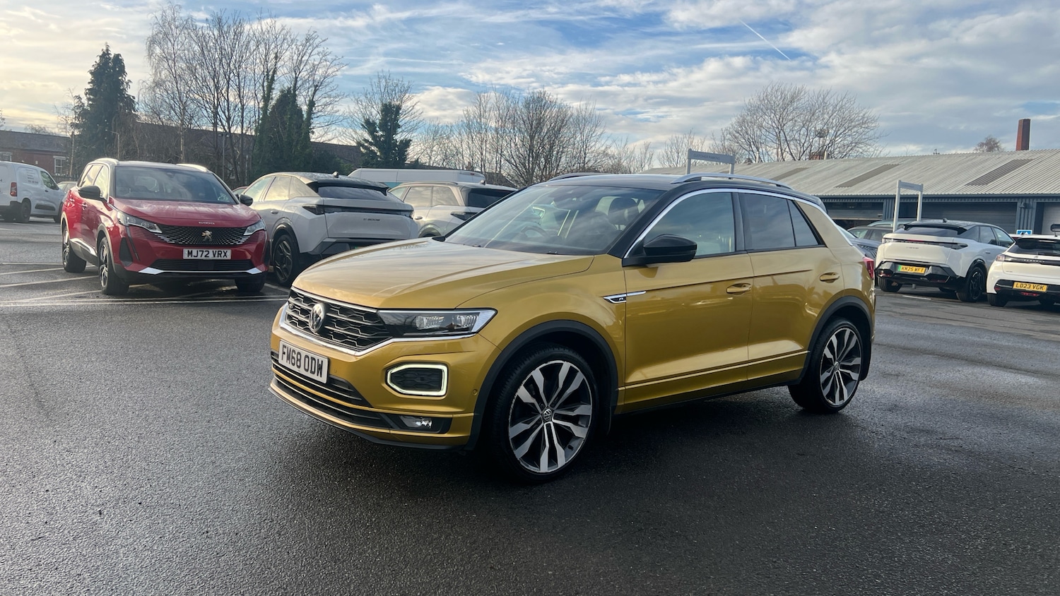 Used Volkswagen T-Roc 2019 for sale - 77192854: Photo 7