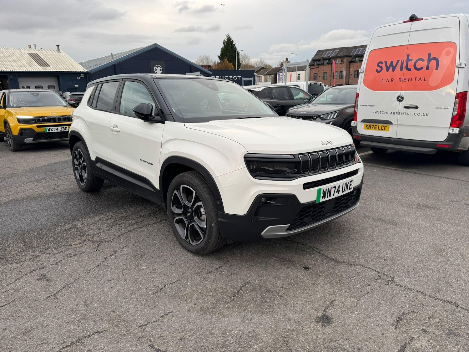 Used Jeep Other 2024 for sale - 76500508: Photo 2