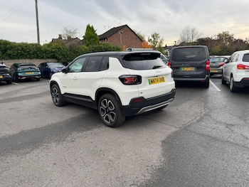 Used Jeep Other 2024 for sale - 76500508: Photo