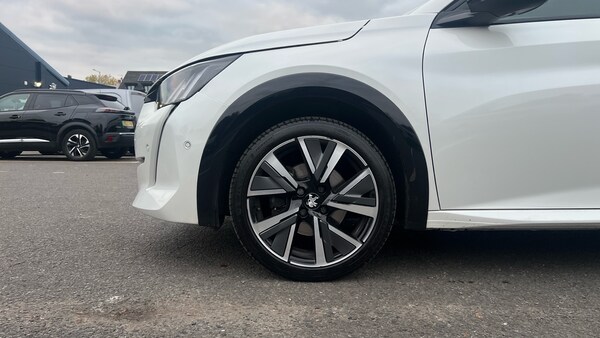 Used Peugeot 208 2022 for sale - 76296646: Photo 14