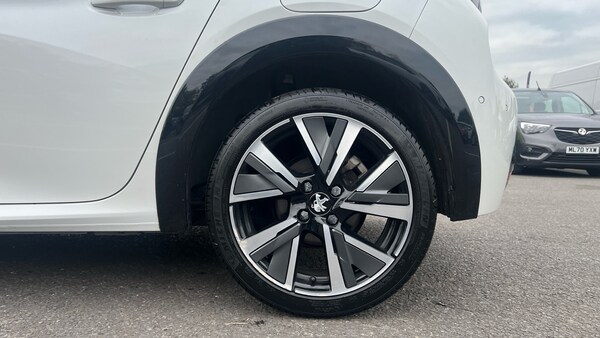 Used Peugeot 208 2022 for sale - 76296646: Photo 15