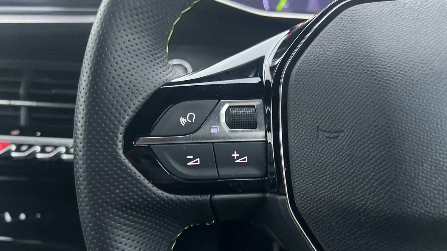 Used Peugeot 208 2024 for sale - 76296650: Photo 23