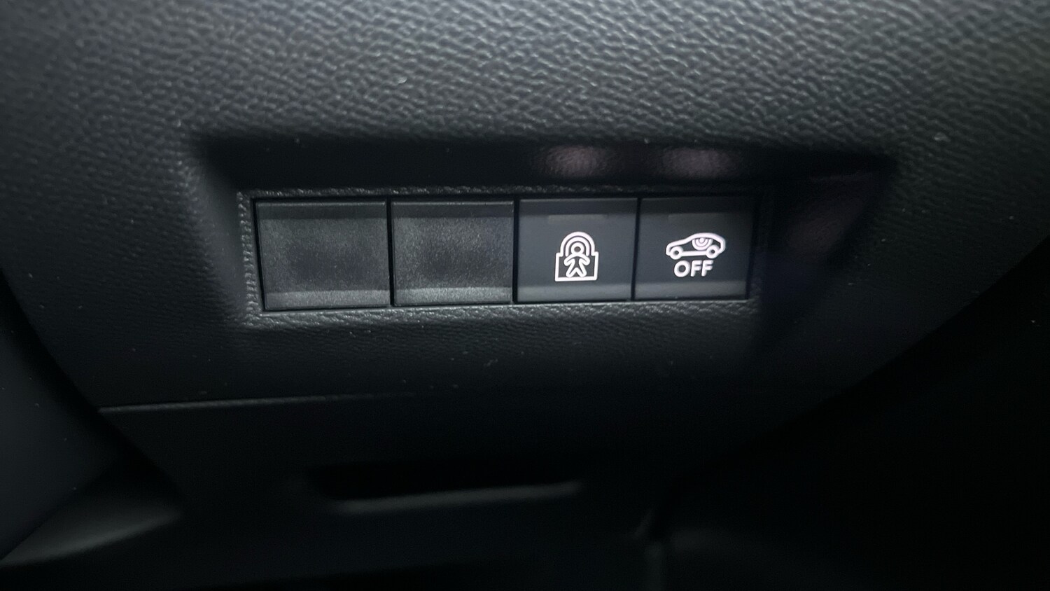 Used Peugeot 208 2024 for sale - 76296650: Photo 32