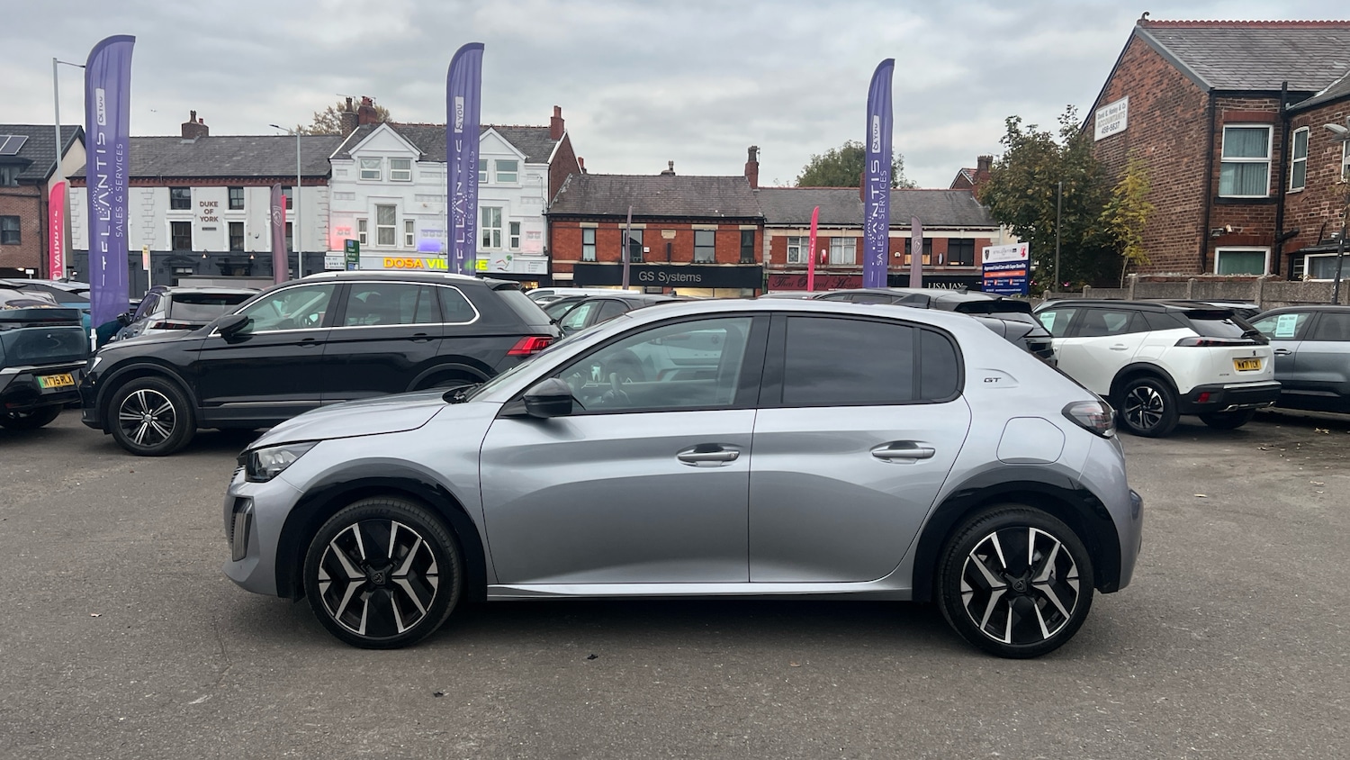 Used Peugeot 208 2024 for sale - 76296650: Photo 6