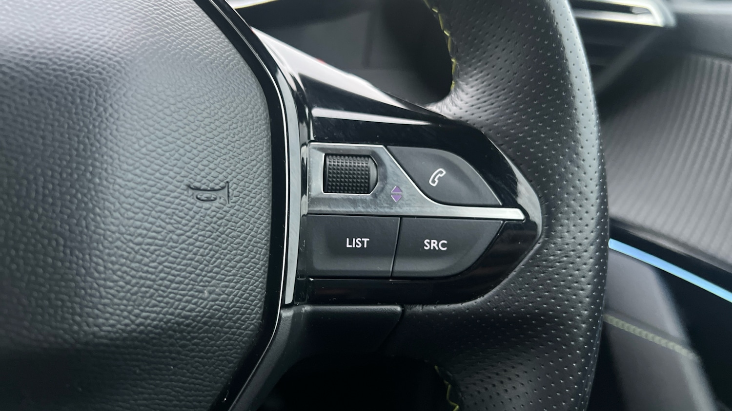 Used Peugeot 208 2022 for sale - 76998833: Photo 24