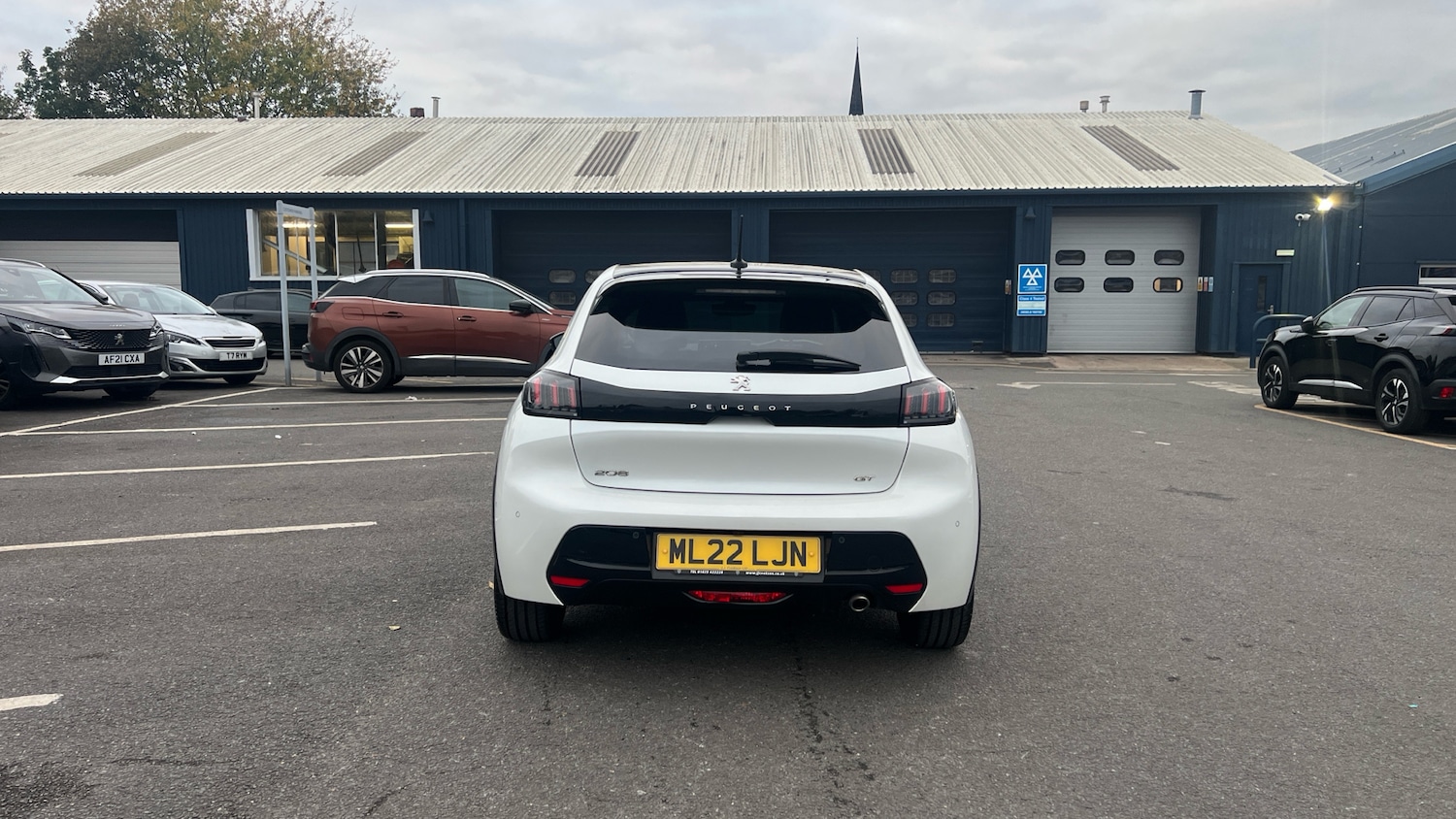 Used Peugeot 208 2022 for sale - 76998833: Photo 9