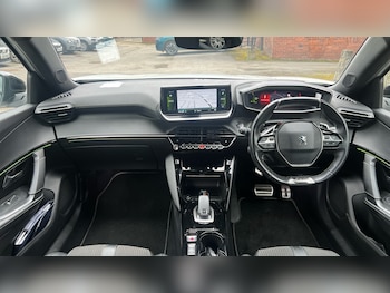 Used Peugeot 2008 2020 for sale - 78418104: Photo