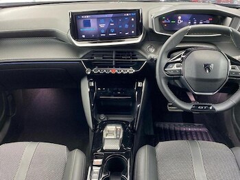 Used Peugeot 2008 2025 for sale - 77484830: Photo