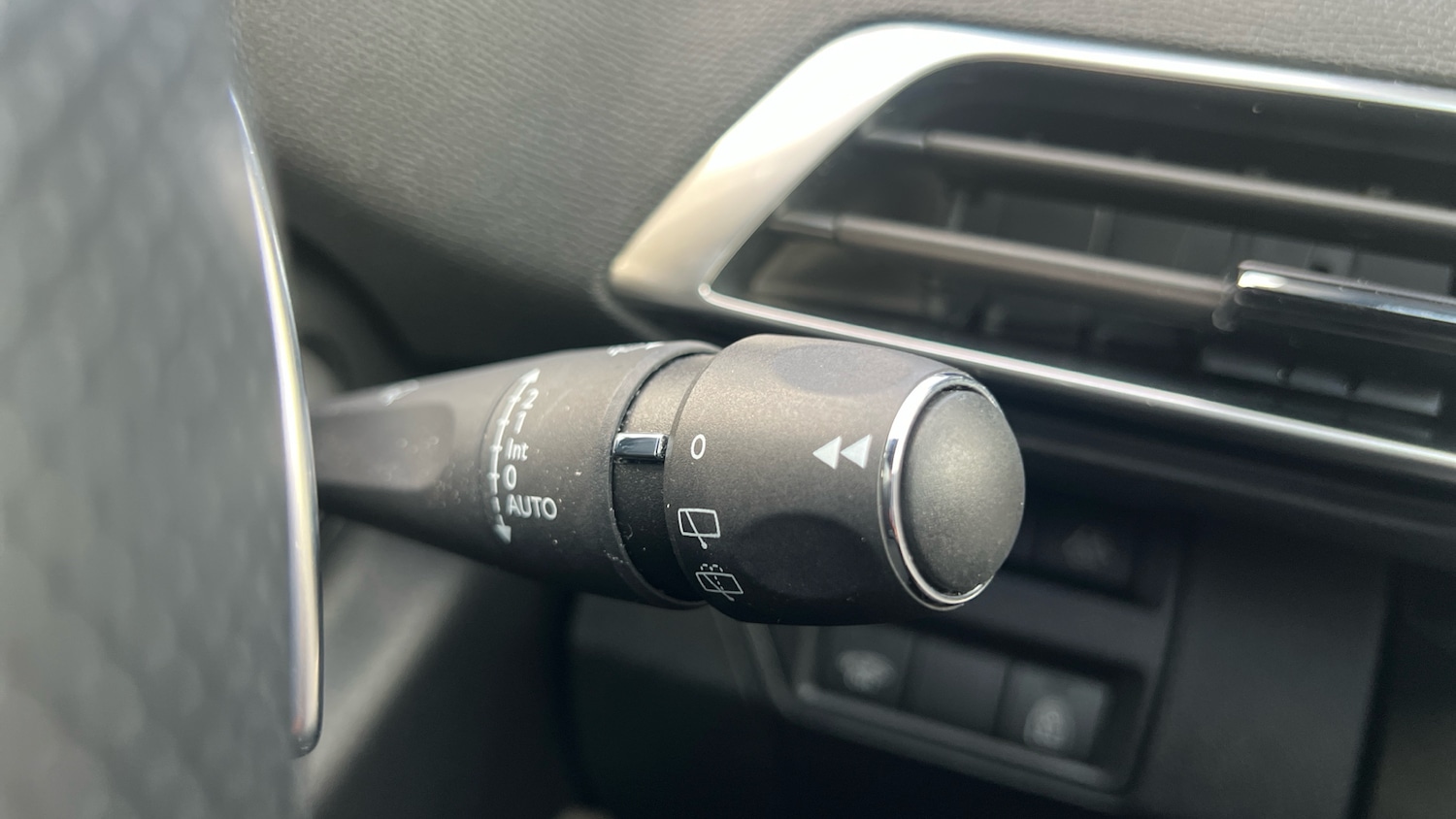 Used Peugeot 3008 2023 for sale - 76419723: Photo 28